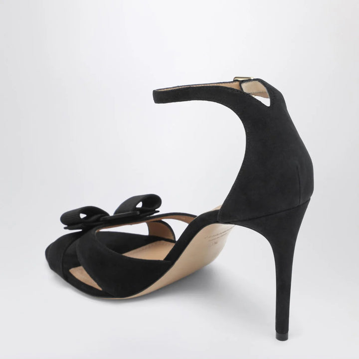 Ferragamo - Vara bow sandal black