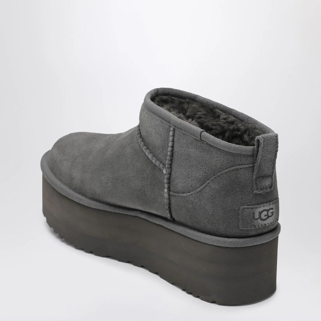 UGG - Classic Ultra Mini grey boot with platform