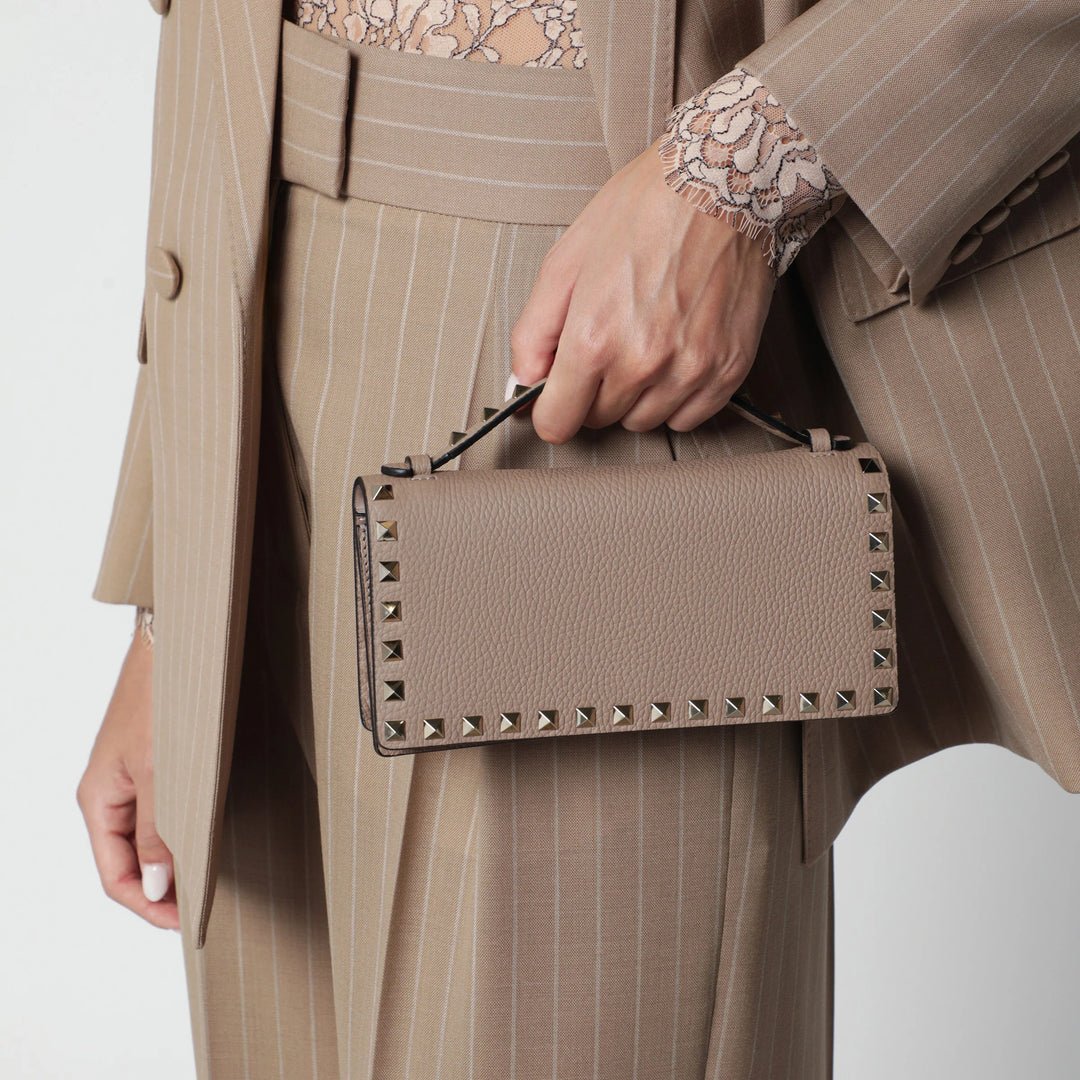 Valentino Garavani - Rockstud pink powder chain wallet