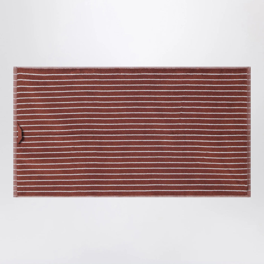 Tekla - Striped reddish-brown bath towel 50x90 cm