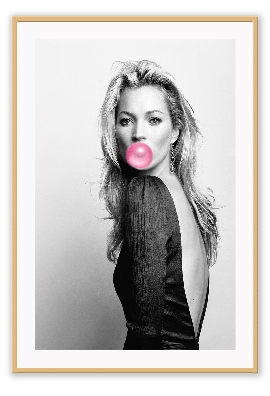 Canvas Print 50x70cm / Natural Kate Moss Bubble Kate Moss Bubble Wall Art : Ready to hang framed artwork. Brand