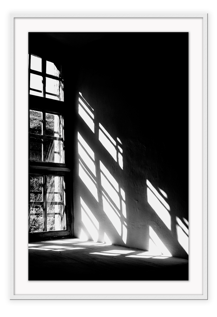 Canvas Print 50x70cm / White Window Shadow Window Shadow Wall Art : Ready to hang framed artwork. Brand
